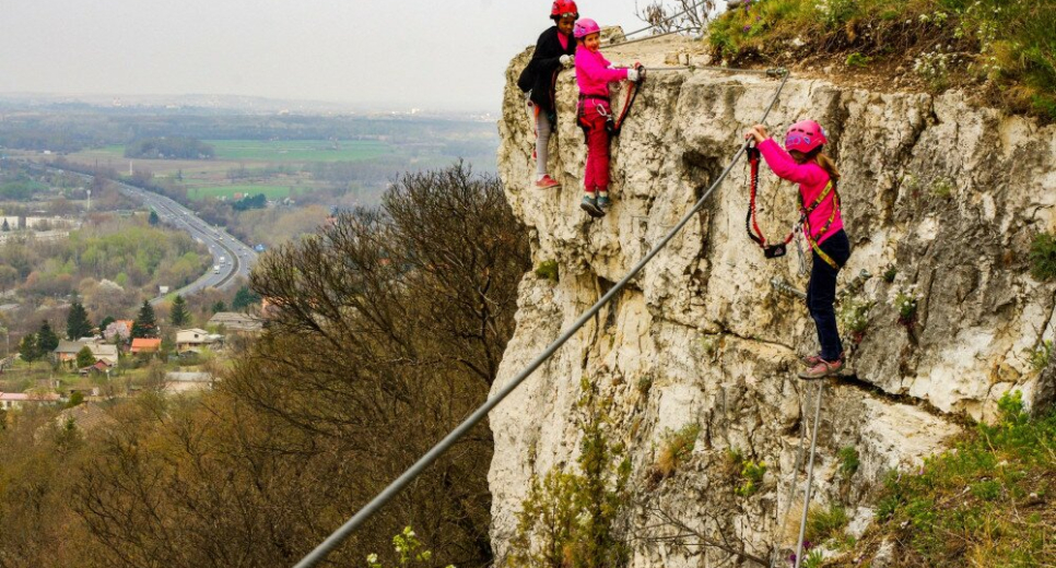 Leasure time, adventure Leasure time, adventure